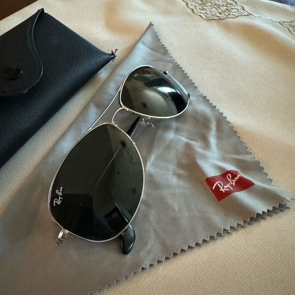 RayBan polarized Sunglasses - Picture 5 of 6
